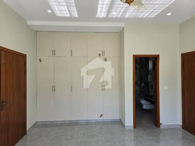 Spacious 3200 Square Feet House Available For Sale In D-12/2