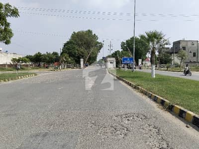 1 kanal E5 Block Engineers Town