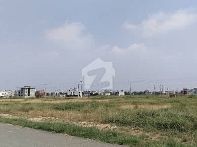 2 Kanal Coner D2 Block Engineers Town Near Park and Masjid Easy Approach to 150 Feet wide Road