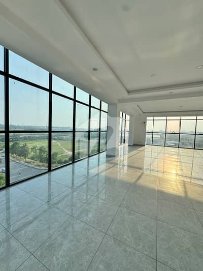 Office Space 2000 SQFT AVAILABLE FOR RENT GULBERG GREENS ISLAMABAD