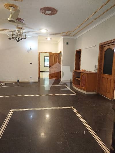 E-11 Full House 14 Marla Having 5 Bedrooms Attached Washrooms DD TvL SQ Rent Demand 4 Lac