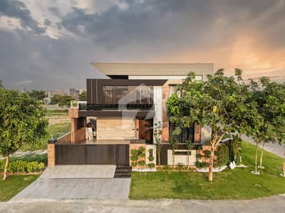 OWNER NEEDY 1 KANAL ULTRA MODERN MAZHAR DESIGN CORNER LUXURY VILLA FOR SALE IN DHA PHASE 8 NEAR TO AIRPORT.