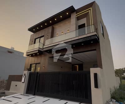10 Marla Brand New Luxury House For Sale In LDA Avenue 1 - Hot Location