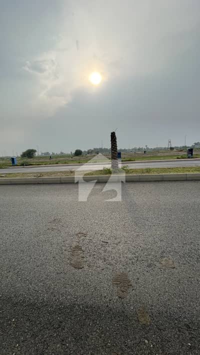 Best investment option in Bahria Town lahore main blouvard commercial for sale at investor Rate Best investment option in Bahria Town lahore main blouvard commercial for sale at investor Rate