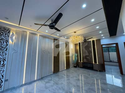 10 Marla Ultra Modern brand new Lower portion available for rent