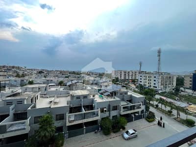ڈی ۔ 17 اسلام آباد میں 14 مرلہ رہائشی پلاٹ 2.1 کروڑ میں برائے فروخت۔