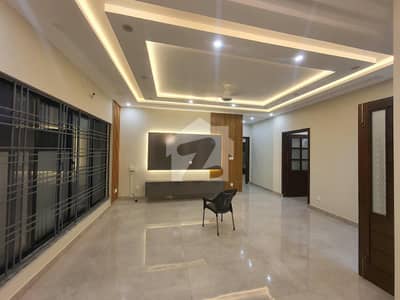 10 Marla Brand New House