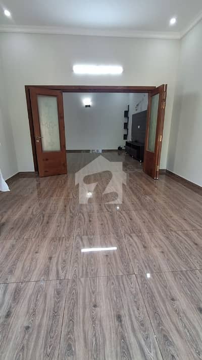 BAHERIA ENCLAVE ISLAMABAD 10 MARLA FULL HOUSE AVAILABLE FOR RENT