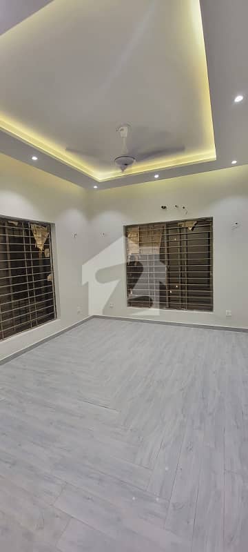125sq Yd Luxury Villa In Ali Block Semi Corner Villa . 3 Bedrooms, Drawing, Dining & American Kitchen. 5mins Drive From Main Gate Of BTK.