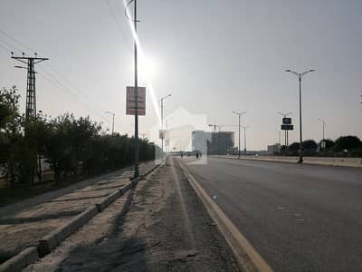 ٹاپ سٹی 1 - بلاک ای ٹاپ سٹی 1,اسلام آباد میں 10 مرلہ رہائشی پلاٹ 85.0 لاکھ میں برائے فروخت۔ ٹاپ سٹی 1 - بلاک ای ٹاپ سٹی 1,اسلام آباد میں 10 مرلہ رہائشی پلاٹ 85.0 لاکھ میں برائے فروخت۔