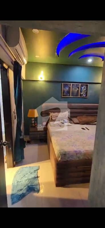 Flat For Sale. 3 Bed Dd 1850 SQ Ft Like Brand New