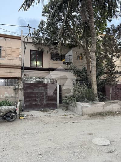 گلستانِِ جوہر ۔ بلاک 7 گلستانِ جوہر,کراچی میں 3 کمروں کا 5 مرلہ مکان 3.3 کروڑ میں برائے فروخت۔