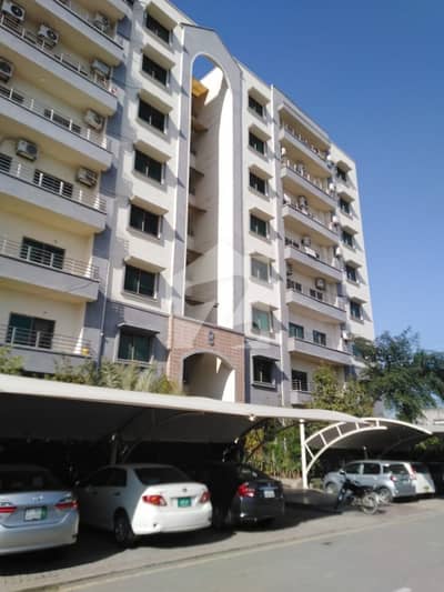 10 Marla 3 Bedrooms New Flat Available For Sale. 10 Marla 3 Bedrooms New Flat Available For Sale.