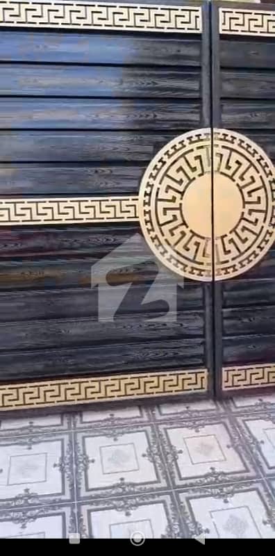 جوبلی ٹاؤن ۔ بلاک ای جوبلی ٹاؤن,لاہور میں 6 کمروں کا 5 مرلہ مکان 2.25 کروڑ میں برائے فروخت۔
