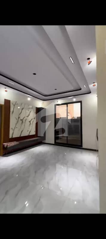 FLAT FOR SALE THREE BEDROOMS DRAWING TV LOUNGE KITCHEN FB AREA BLOCK 6 SHAHIRA E PAKISTAN FLAT FOR SALE THREE BEDROOMS DRAWING TV LOUNGE KITCHEN FB AREA BLOCK 6 SHAHIRA E PAKISTAN