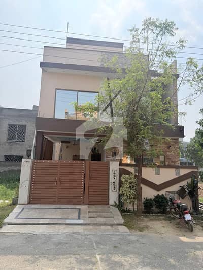 House Spread Over 5 Marla In DHA 11 Rahbar Sector 2 Available