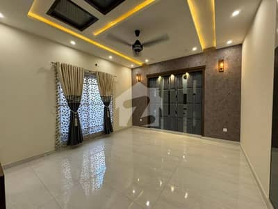 10 Marla Brand Upper Portion For Rant Lower Portion Lock Sector E Bahria Town Lahore