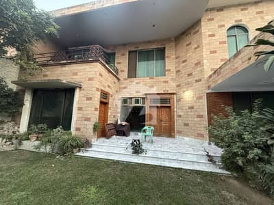 1 kanal house for sale north open 2 story house