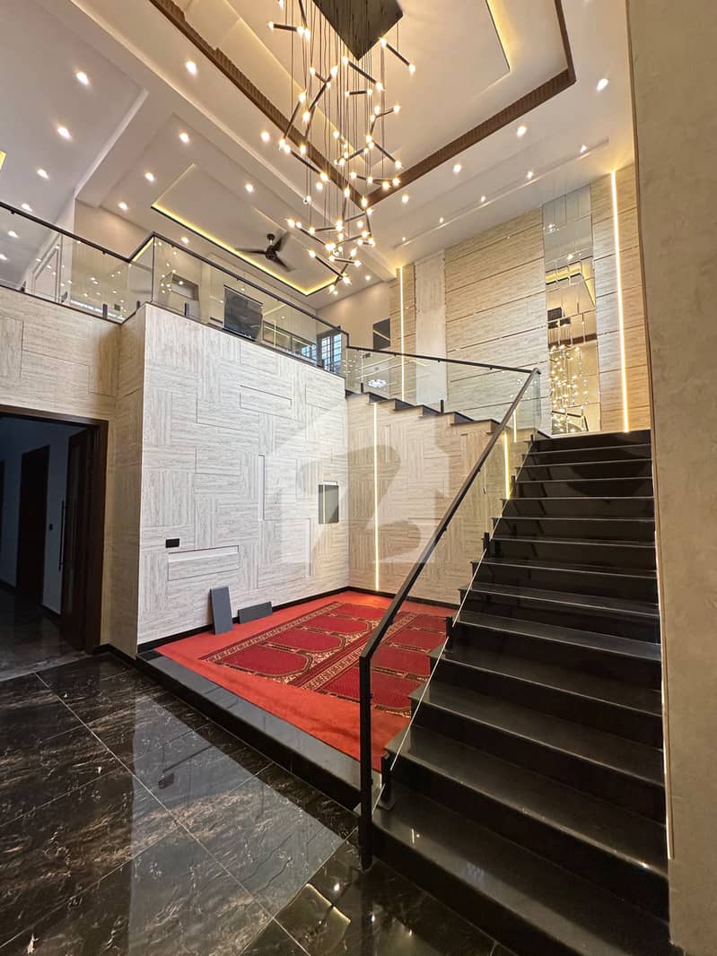 One Kanal Beautiful modern Design House in NFC One Kanal Beautiful modern Design House in NFC
