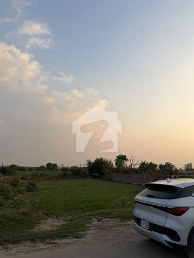 گجّومتہ لاہور میں 3 کنال صنعتی زمین 8.75 کروڑ میں برائے فروخت۔