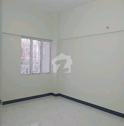 Flat Available For rent In Gulshan-e-Iqbal - Block 4 Flat Available For rent In Gulshan-e-Iqbal - Block 4
