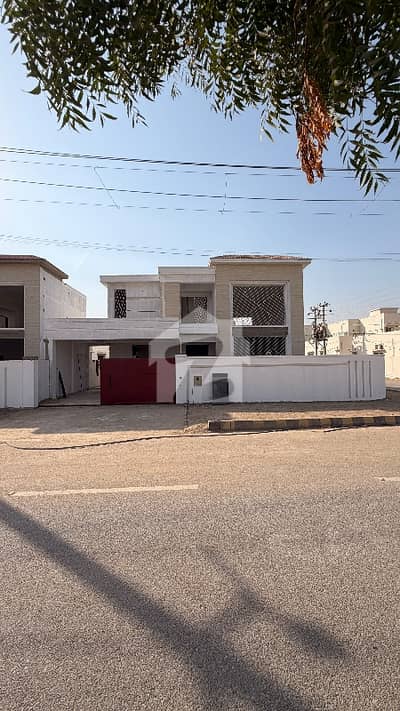 فالکن کمپلیکس نیوملیر ملیر,کراچی میں 5 کمروں کا 1 کنال مکان 14.75 کروڑ میں برائے فروخت۔ فالکن کمپلیکس نیوملیر ملیر,کراچی میں 5 کمروں کا 1 کنال مکان 14.75 کروڑ میں برائے فروخت۔