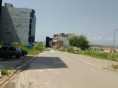 Commercial Floor Available For Rent 4th Floor