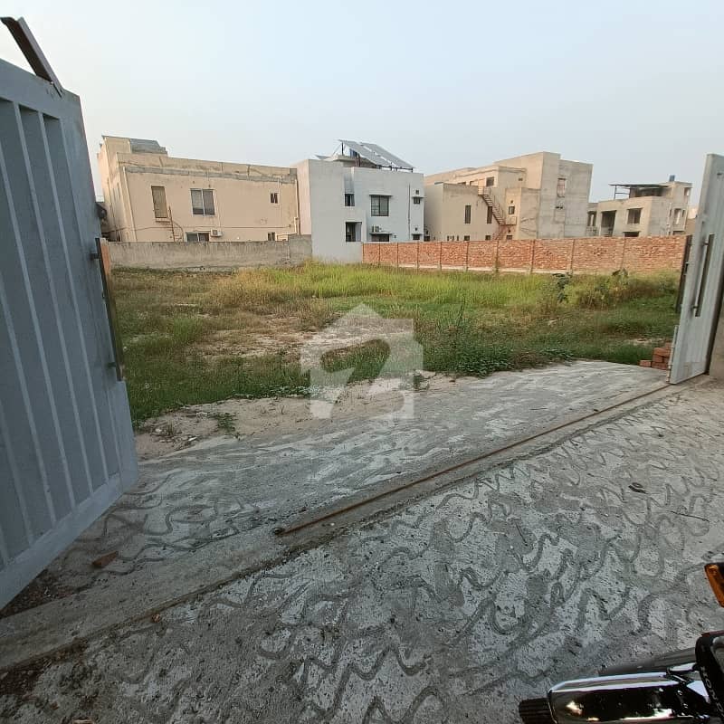 Residential Plot Avalaible For Rent Residential Plot Avalaible For Rent