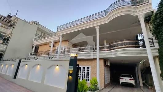 18 Marla House For Sale