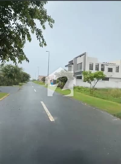 1 Kanal Plot No-1008 Block V Top Location Of Phase 8 DHA Lahore For Urgent Sale