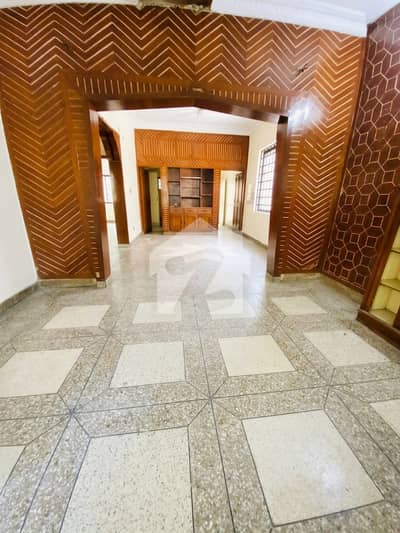 Murray Facing Full House for Rent in I-10/2 Islamabad