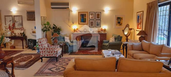 Brand New Luxury House for Sale in F-7 Islamabad | 1,000 Sq. Yards | 7 Bedrooms