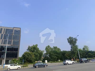 21 Marla Commercial Plot Available For Sale