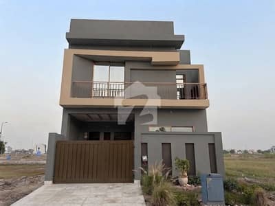 ڈی ایچ اے فیز 1 ۔ سیکٹر وی ڈی ایچ اے فیز 1,ڈی ایچ اے ڈیفینس,ملتان میں 4 کمروں کا 5 مرلہ مکان 49.0 ہزار میں کرایہ پر دستیاب ہے۔