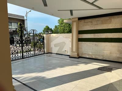 بحریہ انکلیو بحریہ ٹاؤن,اسلام آباد میں 5 کمروں کا 1 کنال مکان 4.8 لاکھ میں کرایہ پر دستیاب ہے۔ بحریہ انکلیو بحریہ ٹاؤن,اسلام آباد میں 5 کمروں کا 1 کنال مکان 4.8 لاکھ میں کرایہ پر دستیاب ہے۔