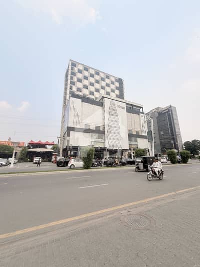 گلبرگ لاہور میں 1 مرلہ Studio دفتر 90.0 ہزار میں کرایہ پر دستیاب ہے۔