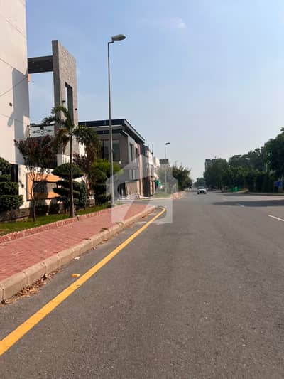 10 Marla Residential Plot for Sale in Ghaznavi Block, Bahria Town Lahore 10 Marla Residential Plot for Sale in Ghaznavi Block, Bahria Town Lahore
