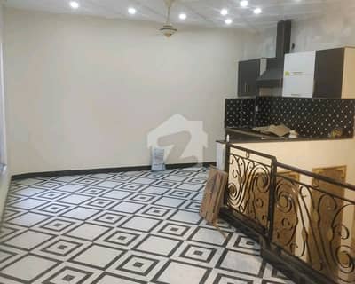 لیک سٹی میڈوز فیز ۱ ۔ بلاک اے ایکسٹینشن لیک سٹی میڈوز فیز 1,لیک سٹی میڈوز,لاہور میں 3 کمروں کا 5 مرلہ مکان 2.25 کروڑ میں برائے فروخت۔