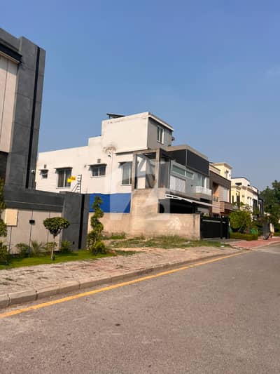 10 Marla Residential Plot for Sale in Tauheed Block, Bahria Town Lahore 10 Marla Residential Plot for Sale in Tauheed Block, Bahria Town Lahore