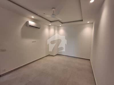 HOTTEST LOCATION NEW BUILDING WITH A BRAND NEW APARTMENT HOTTEST LOCATION NEW BUILDING WITH A BRAND NEW APARTMENT
