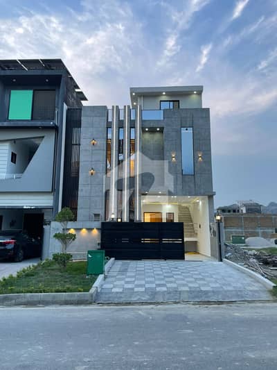 Ideal House For Sale In Faisal Margalla City