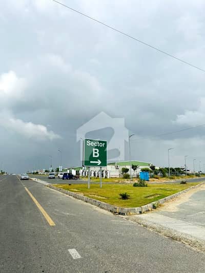 01 Kanal 2nd Plot From 80ft Road Walking Distance From DHA Office