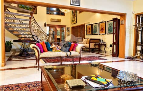Prime Corner House At Investor Rate | F-8 Islamabad