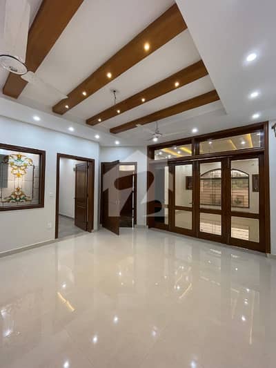 10 Marla Owner Built Brand New House Available For Sale Just 1 Mnt Drive From the Main Entrance 10 Marla Owner Built Brand New House Available For Sale Just 1 Mnt Drive From the Main Entrance