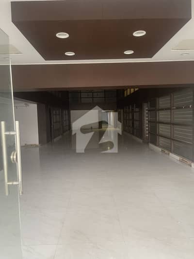 15000 Sqt Commercial Building Near Ramada Hotel For Rent