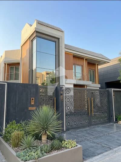 Just Like Brand New 4 Bedrooms Upper Portion For Rent