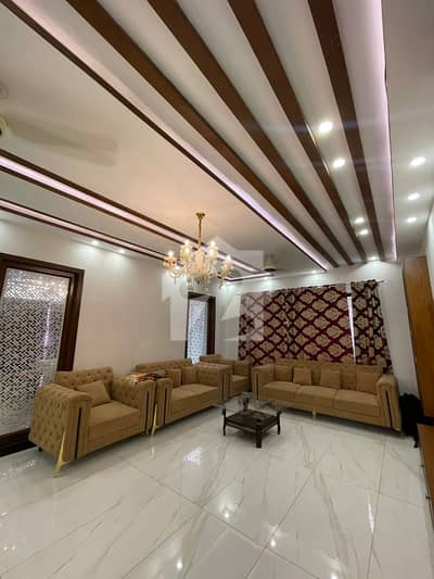 DHA PHASE 2 1 KANAL FULL HOUSE AVAILABLE FOR RENT