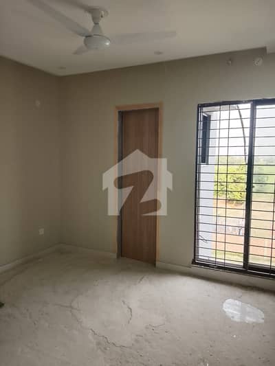8 Marla Residential 2nd Floor House For Rent In Etihad Town Phase 1 Raiwind Road , Lahore