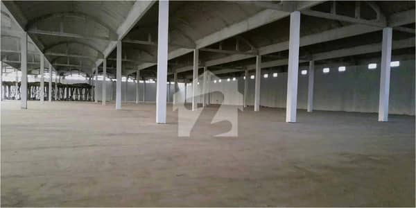 راوت انڈسٹریل اسٹیٹ راولپنڈی میں 22 کنال Studio گودام 32.0 لاکھ میں کرایہ پر دستیاب ہے۔
