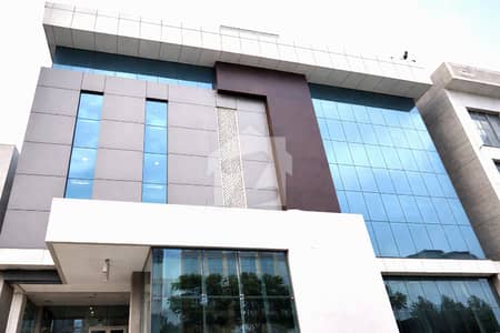ایف ۔ 7 مرکز ایف ۔ 7,اسلام آباد میں 1 کنال Studio عمارت 45.0 ارب میں برائے فروخت۔